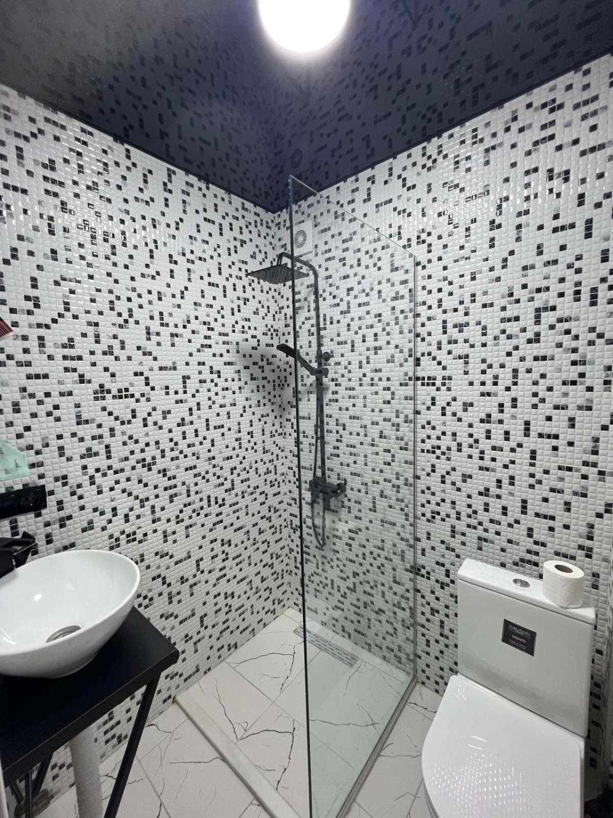 Natali Boutique Hotel Tbilisi Rum bild